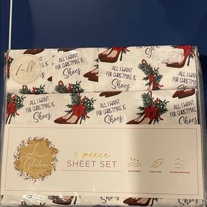 NWT Le Chateau Festive Shoe Print 6 Piece Sheet Set